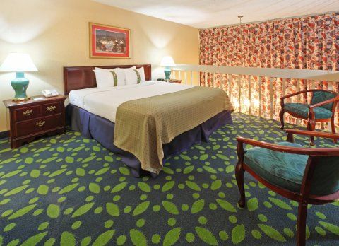 Holiday Inn Джонсборо Номер фото