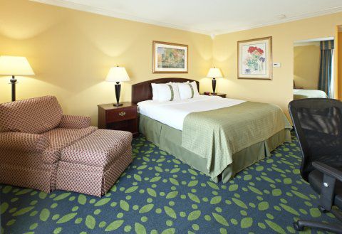 Holiday Inn Джонсборо Номер фото